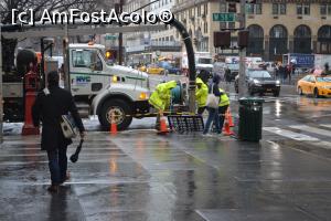 [P24] Interventie apa-canal NYC » foto by AZE
 - 
<span class="allrVoted glyphicon glyphicon-heart hidden" id="av723204"></span>
<a class="m-l-10 hidden" id="sv723204" onclick="voting_Foto_DelVot(,723204,3385)" role="button">șterge vot <span class="glyphicon glyphicon-remove"></span></a>
<a id="v9723204" class=" c-red"  onclick="voting_Foto_SetVot(723204)" role="button"><span class="glyphicon glyphicon-heart-empty"></span> <b>LIKE</b> = Votează poza</a> <img class="hidden"  id="f723204W9" src="/imagini/loader.gif" border="0" /><span class="AjErrMes hidden" id="e723204ErM"></span>