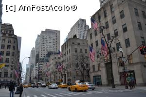 [P05] Cladirile de pe 7th Avenue apartin tot de Rockefeller Center » foto by AZE
 - 
<span class="allrVoted glyphicon glyphicon-heart hidden" id="av765610"></span>
<a class="m-l-10 hidden" id="sv765610" onclick="voting_Foto_DelVot(,765610,3385)" role="button">șterge vot <span class="glyphicon glyphicon-remove"></span></a>
<a id="v9765610" class=" c-red"  onclick="voting_Foto_SetVot(765610)" role="button"><span class="glyphicon glyphicon-heart-empty"></span> <b>LIKE</b> = Votează poza</a> <img class="hidden"  id="f765610W9" src="/imagini/loader.gif" border="0" /><span class="AjErrMes hidden" id="e765610ErM"></span>
