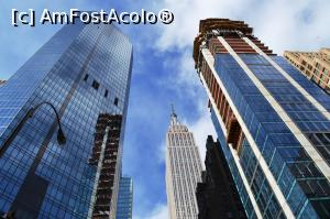 [P19] Zgârie nori pe Parc Avenue, cel din dreapta în construcție, în fundal Empire State Buiding » foto by AZE
 - 
<span class="allrVoted glyphicon glyphicon-heart hidden" id="av946898"></span>
<a class="m-l-10 hidden" id="sv946898" onclick="voting_Foto_DelVot(,946898,3385)" role="button">șterge vot <span class="glyphicon glyphicon-remove"></span></a>
<a id="v9946898" class=" c-red"  onclick="voting_Foto_SetVot(946898)" role="button"><span class="glyphicon glyphicon-heart-empty"></span> <b>LIKE</b> = Votează poza</a> <img class="hidden"  id="f946898W9" src="/imagini/loader.gif" border="0" /><span class="AjErrMes hidden" id="e946898ErM"></span>