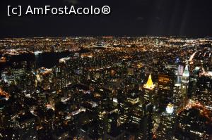 [P21] Midtown-vedere de noapte, în fundal East River » foto by AZE
 - 
<span class="allrVoted glyphicon glyphicon-heart hidden" id="av946900"></span>
<a class="m-l-10 hidden" id="sv946900" onclick="voting_Foto_DelVot(,946900,3385)" role="button">șterge vot <span class="glyphicon glyphicon-remove"></span></a>
<a id="v9946900" class=" c-red"  onclick="voting_Foto_SetVot(946900)" role="button"><span class="glyphicon glyphicon-heart-empty"></span> <b>LIKE</b> = Votează poza</a> <img class="hidden"  id="f946900W9" src="/imagini/loader.gif" border="0" /><span class="AjErrMes hidden" id="e946900ErM"></span>