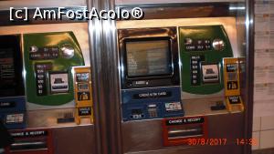 [P08] Automatele din stații pentru bilete și carduri.  » foto by ioan marinescu
 - 
<span class="allrVoted glyphicon glyphicon-heart hidden" id="av929030"></span>
<a class="m-l-10 hidden" id="sv929030" onclick="voting_Foto_DelVot(,929030,3385)" role="button">șterge vot <span class="glyphicon glyphicon-remove"></span></a>
<a id="v9929030" class=" c-red"  onclick="voting_Foto_SetVot(929030)" role="button"><span class="glyphicon glyphicon-heart-empty"></span> <b>LIKE</b> = Votează poza</a> <img class="hidden"  id="f929030W9" src="/imagini/loader.gif" border="0" /><span class="AjErrMes hidden" id="e929030ErM"></span>