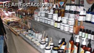 [P04] Tarabă cu borcane de dulceață, miere și clătite cu toppinguri diverse.  » foto by ioan marinescu
 - 
<span class="allrVoted glyphicon glyphicon-heart hidden" id="av940453"></span>
<a class="m-l-10 hidden" id="sv940453" onclick="voting_Foto_DelVot(,940453,3385)" role="button">șterge vot <span class="glyphicon glyphicon-remove"></span></a>
<a id="v9940453" class=" c-red"  onclick="voting_Foto_SetVot(940453)" role="button"><span class="glyphicon glyphicon-heart-empty"></span> <b>LIKE</b> = Votează poza</a> <img class="hidden"  id="f940453W9" src="/imagini/loader.gif" border="0" /><span class="AjErrMes hidden" id="e940453ErM"></span>