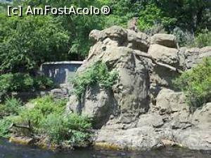 [P16] The Rock » foto by ioan marinescu <span class="label label-default labelC_thin small">NEVOTABILĂ</span>