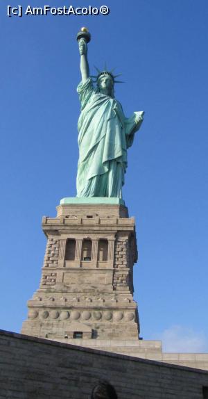 [P18] Statuia &icirc;n toată splendoarea ei ( zoom) » foto by Michi
 - 
<span class="allrVoted glyphicon glyphicon-heart hidden" id="av1164240"></span>
<a class="m-l-10 hidden" id="sv1164240" onclick="voting_Foto_DelVot(,1164240,3385)" role="button">șterge vot <span class="glyphicon glyphicon-remove"></span></a>
<a id="v91164240" class=" c-red"  onclick="voting_Foto_SetVot(1164240)" role="button"><span class="glyphicon glyphicon-heart-empty"></span> <b>LIKE</b> = Votează poza</a> <img class="hidden"  id="f1164240W9" src="/imagini/loader.gif" border="0" /><span class="AjErrMes hidden" id="e1164240ErM"></span>