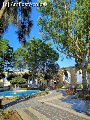 [P13] Gradinile Upper Barrakka » foto by crisa04
 - 
<span class="allrVoted glyphicon glyphicon-heart hidden" id="av1008547"></span>
<a class="m-l-10 hidden" id="sv1008547" onclick="voting_Foto_DelVot(,1008547,3405)" role="button">șterge vot <span class="glyphicon glyphicon-remove"></span></a>
<a id="v91008547" class=" c-red"  onclick="voting_Foto_SetVot(1008547)" role="button"><span class="glyphicon glyphicon-heart-empty"></span> <b>LIKE</b> = Votează poza</a> <img class="hidden"  id="f1008547W9" src="/imagini/loader.gif" border="0" /><span class="AjErrMes hidden" id="e1008547ErM"></span>