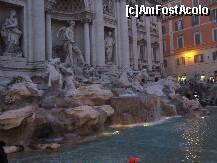 [P08] Fontana di Trevi ,se vede foarte frumos seara » foto by kathy15
 - 
<span class="allrVoted glyphicon glyphicon-heart hidden" id="av196041"></span>
<a class="m-l-10 hidden" id="sv196041" onclick="voting_Foto_DelVot(,196041,3406)" role="button">șterge vot <span class="glyphicon glyphicon-remove"></span></a>
<a id="v9196041" class=" c-red"  onclick="voting_Foto_SetVot(196041)" role="button"><span class="glyphicon glyphicon-heart-empty"></span> <b>LIKE</b> = Votează poza</a> <img class="hidden"  id="f196041W9" src="/imagini/loader.gif" border="0" /><span class="AjErrMes hidden" id="e196041ErM"></span>