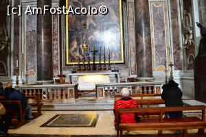 [P54] Basilica San Pietro- racla Papei Ioan Paul II » foto by mirmicu
 - 
<span class="allrVoted glyphicon glyphicon-heart hidden" id="av940610"></span>
<a class="m-l-10 hidden" id="sv940610" onclick="voting_Foto_DelVot(,940610,3406)" role="button">șterge vot <span class="glyphicon glyphicon-remove"></span></a>
<a id="v9940610" class=" c-red"  onclick="voting_Foto_SetVot(940610)" role="button"><span class="glyphicon glyphicon-heart-empty"></span> <b>LIKE</b> = Votează poza</a> <img class="hidden"  id="f940610W9" src="/imagini/loader.gif" border="0" /><span class="AjErrMes hidden" id="e940610ErM"></span>