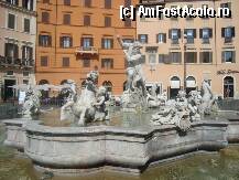 [P20] Roma - Piazza Navona - Fontana di Netuno » foto by popescu.borsa*
 - 
<span class="allrVoted glyphicon glyphicon-heart hidden" id="av191217"></span>
<a class="m-l-10 hidden" id="sv191217" onclick="voting_Foto_DelVot(,191217,3406)" role="button">șterge vot <span class="glyphicon glyphicon-remove"></span></a>
<a id="v9191217" class=" c-red"  onclick="voting_Foto_SetVot(191217)" role="button"><span class="glyphicon glyphicon-heart-empty"></span> <b>LIKE</b> = Votează poza</a> <img class="hidden"  id="f191217W9" src="/imagini/loader.gif" border="0" /><span class="AjErrMes hidden" id="e191217ErM"></span>