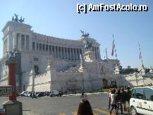 [P04] Roma - Altare della Patria şi Monumento Nazionale  a Vittorio Emanuele II » foto by popescu.borsa*
 - 
<span class="allrVoted glyphicon glyphicon-heart hidden" id="av191201"></span>
<a class="m-l-10 hidden" id="sv191201" onclick="voting_Foto_DelVot(,191201,3406)" role="button">șterge vot <span class="glyphicon glyphicon-remove"></span></a>
<a id="v9191201" class=" c-red"  onclick="voting_Foto_SetVot(191201)" role="button"><span class="glyphicon glyphicon-heart-empty"></span> <b>LIKE</b> = Votează poza</a> <img class="hidden"  id="f191201W9" src="/imagini/loader.gif" border="0" /><span class="AjErrMes hidden" id="e191201ErM"></span>