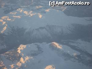 [P01] crestele înzăpezite ale Alpilor Dinarici (cred!)  » foto by marocanu21
 - 
<span class="allrVoted glyphicon glyphicon-heart hidden" id="av482372"></span>
<a class="m-l-10 hidden" id="sv482372" onclick="voting_Foto_DelVot(,482372,3406)" role="button">șterge vot <span class="glyphicon glyphicon-remove"></span></a>
<a id="v9482372" class=" c-red"  onclick="voting_Foto_SetVot(482372)" role="button"><span class="glyphicon glyphicon-heart-empty"></span> <b>LIKE</b> = Votează poza</a> <img class="hidden"  id="f482372W9" src="/imagini/loader.gif" border="0" /><span class="AjErrMes hidden" id="e482372ErM"></span>