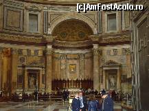 [P04] interiorul Pantheonului » foto by marocanu21
 - 
<span class="allrVoted glyphicon glyphicon-heart hidden" id="av487196"></span>
<a class="m-l-10 hidden" id="sv487196" onclick="voting_Foto_DelVot(,487196,3406)" role="button">șterge vot <span class="glyphicon glyphicon-remove"></span></a>
<a id="v9487196" class=" c-red"  onclick="voting_Foto_SetVot(487196)" role="button"><span class="glyphicon glyphicon-heart-empty"></span> <b>LIKE</b> = Votează poza</a> <img class="hidden"  id="f487196W9" src="/imagini/loader.gif" border="0" /><span class="AjErrMes hidden" id="e487196ErM"></span>