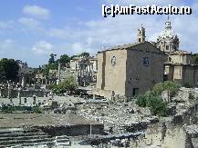 [P46] Roma - Forumul Roman.  » foto by iulianic
 - 
<span class="allrVoted glyphicon glyphicon-heart hidden" id="av405689"></span>
<a class="m-l-10 hidden" id="sv405689" onclick="voting_Foto_DelVot(,405689,3406)" role="button">șterge vot <span class="glyphicon glyphicon-remove"></span></a>
<a id="v9405689" class=" c-red"  onclick="voting_Foto_SetVot(405689)" role="button"><span class="glyphicon glyphicon-heart-empty"></span> <b>LIKE</b> = Votează poza</a> <img class="hidden"  id="f405689W9" src="/imagini/loader.gif" border="0" /><span class="AjErrMes hidden" id="e405689ErM"></span>