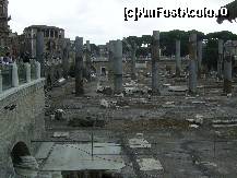 [P61] Roma - Forumul Roman.  » foto by iulianic
 - 
<span class="allrVoted glyphicon glyphicon-heart hidden" id="av405706"></span>
<a class="m-l-10 hidden" id="sv405706" onclick="voting_Foto_DelVot(,405706,3406)" role="button">șterge vot <span class="glyphicon glyphicon-remove"></span></a>
<a id="v9405706" class=" c-red"  onclick="voting_Foto_SetVot(405706)" role="button"><span class="glyphicon glyphicon-heart-empty"></span> <b>LIKE</b> = Votează poza</a> <img class="hidden"  id="f405706W9" src="/imagini/loader.gif" border="0" /><span class="AjErrMes hidden" id="e405706ErM"></span>