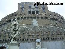 [P07] Roma - Castel Sant Angelo, impunător edificiu circular.  » foto by iulianic
 - 
<span class="allrVoted glyphicon glyphicon-heart hidden" id="av405648"></span>
<a class="m-l-10 hidden" id="sv405648" onclick="voting_Foto_DelVot(,405648,3406)" role="button">șterge vot <span class="glyphicon glyphicon-remove"></span></a>
<a id="v9405648" class=" c-red"  onclick="voting_Foto_SetVot(405648)" role="button"><span class="glyphicon glyphicon-heart-empty"></span> <b>LIKE</b> = Votează poza</a> <img class="hidden"  id="f405648W9" src="/imagini/loader.gif" border="0" /><span class="AjErrMes hidden" id="e405648ErM"></span>