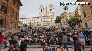 [P79] In Piata Spaniei, lume multa.  » foto by ania
 - 
<span class="allrVoted glyphicon glyphicon-heart hidden" id="av600645"></span>
<a class="m-l-10 hidden" id="sv600645" onclick="voting_Foto_DelVot(,600645,3406)" role="button">șterge vot <span class="glyphicon glyphicon-remove"></span></a>
<a id="v9600645" class=" c-red"  onclick="voting_Foto_SetVot(600645)" role="button"><span class="glyphicon glyphicon-heart-empty"></span> <b>LIKE</b> = Votează poza</a> <img class="hidden"  id="f600645W9" src="/imagini/loader.gif" border="0" /><span class="AjErrMes hidden" id="e600645ErM"></span>
