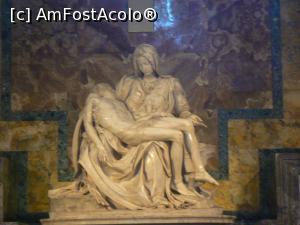 [P05] Pieta-Michelangelo » foto by Xander
 - 
<span class="allrVoted glyphicon glyphicon-heart hidden" id="av759679"></span>
<a class="m-l-10 hidden" id="sv759679" onclick="voting_Foto_DelVot(,759679,3406)" role="button">șterge vot <span class="glyphicon glyphicon-remove"></span></a>
<a id="v9759679" class=" c-red"  onclick="voting_Foto_SetVot(759679)" role="button"><span class="glyphicon glyphicon-heart-empty"></span> <b>LIKE</b> = Votează poza</a> <img class="hidden"  id="f759679W9" src="/imagini/loader.gif" border="0" /><span class="AjErrMes hidden" id="e759679ErM"></span>