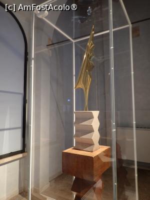 [P43] Roma 2025, forumul roman - miniexpoziție Brâncuși (!!!) » foto by Dragoș_MD
 - 
<span class="allrVoted glyphicon glyphicon-heart hidden" id="av1473538"></span>
<a class="m-l-10 hidden" id="sv1473538" onclick="voting_Foto_DelVot(,1473538,3406)" role="button">șterge vot <span class="glyphicon glyphicon-remove"></span></a>
<a id="v91473538" class=" c-red"  onclick="voting_Foto_SetVot(1473538)" role="button"><span class="glyphicon glyphicon-heart-empty"></span> <b>LIKE</b> = Votează poza</a> <img class="hidden"  id="f1473538W9" src="/imagini/loader.gif" border="0" /><span class="AjErrMes hidden" id="e1473538ErM"></span>