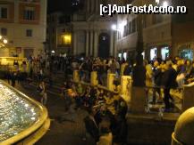 [P63] lume multa la Fontana di Trevi la 01:00 AM » foto by cristi_an3000
 - 
<span class="allrVoted glyphicon glyphicon-heart hidden" id="av150998"></span>
<a class="m-l-10 hidden" id="sv150998" onclick="voting_Foto_DelVot(,150998,3406)" role="button">șterge vot <span class="glyphicon glyphicon-remove"></span></a>
<a id="v9150998" class=" c-red"  onclick="voting_Foto_SetVot(150998)" role="button"><span class="glyphicon glyphicon-heart-empty"></span> <b>LIKE</b> = Votează poza</a> <img class="hidden"  id="f150998W9" src="/imagini/loader.gif" border="0" /><span class="AjErrMes hidden" id="e150998ErM"></span>