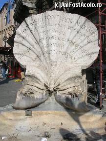 [P22] A doua fantana in Piata Barberini » foto by diana-s
 - 
<span class="allrVoted glyphicon glyphicon-heart hidden" id="av300510"></span>
<a class="m-l-10 hidden" id="sv300510" onclick="voting_Foto_DelVot(,300510,3406)" role="button">șterge vot <span class="glyphicon glyphicon-remove"></span></a>
<a id="v9300510" class=" c-red"  onclick="voting_Foto_SetVot(300510)" role="button"><span class="glyphicon glyphicon-heart-empty"></span> <b>LIKE</b> = Votează poza</a> <img class="hidden"  id="f300510W9" src="/imagini/loader.gif" border="0" /><span class="AjErrMes hidden" id="e300510ErM"></span>