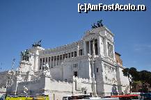 [P01] Mauzoleul lui Vitorio Emanuele Piazza Venezia » foto by Muffin2009*
 - 
<span class="allrVoted glyphicon glyphicon-heart hidden" id="av323258"></span>
<a class="m-l-10 hidden" id="sv323258" onclick="voting_Foto_DelVot(,323258,3406)" role="button">șterge vot <span class="glyphicon glyphicon-remove"></span></a>
<a id="v9323258" class=" c-red"  onclick="voting_Foto_SetVot(323258)" role="button"><span class="glyphicon glyphicon-heart-empty"></span> <b>LIKE</b> = Votează poza</a> <img class="hidden"  id="f323258W9" src="/imagini/loader.gif" border="0" /><span class="AjErrMes hidden" id="e323258ErM"></span>
