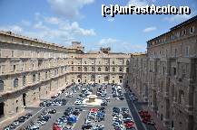 [P42] Curtea interioara a muzeelor vaticane » foto by Muffin2009*
 - 
<span class="allrVoted glyphicon glyphicon-heart hidden" id="av323402"></span>
<a class="m-l-10 hidden" id="sv323402" onclick="voting_Foto_DelVot(,323402,3406)" role="button">șterge vot <span class="glyphicon glyphicon-remove"></span></a>
<a id="v9323402" class=" c-red"  onclick="voting_Foto_SetVot(323402)" role="button"><span class="glyphicon glyphicon-heart-empty"></span> <b>LIKE</b> = Votează poza</a> <img class="hidden"  id="f323402W9" src="/imagini/loader.gif" border="0" /><span class="AjErrMes hidden" id="e323402ErM"></span>