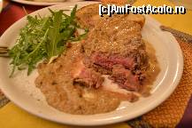 [P116] Friptura de vitel cu sos de piper verde, restaurantul Pantharei (langa Panteon) » foto by Muffin2009*
 - 
<span class="allrVoted glyphicon glyphicon-heart hidden" id="av325163"></span>
<a class="m-l-10 hidden" id="sv325163" onclick="voting_Foto_DelVot(,325163,3406)" role="button">șterge vot <span class="glyphicon glyphicon-remove"></span></a>
<a id="v9325163" class=" c-red"  onclick="voting_Foto_SetVot(325163)" role="button"><span class="glyphicon glyphicon-heart-empty"></span> <b>LIKE</b> = Votează poza</a> <img class="hidden"  id="f325163W9" src="/imagini/loader.gif" border="0" /><span class="AjErrMes hidden" id="e325163ErM"></span>