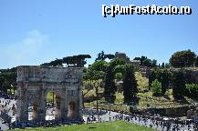 [P19] Arcul lui Constantin vazut din Colosseum. In dreapta Coloana Palatina » foto by Muffin2009*
 - 
<span class="allrVoted glyphicon glyphicon-heart hidden" id="av324999"></span>
<a class="m-l-10 hidden" id="sv324999" onclick="voting_Foto_DelVot(,324999,3406)" role="button">șterge vot <span class="glyphicon glyphicon-remove"></span></a>
<a id="v9324999" class=" c-red"  onclick="voting_Foto_SetVot(324999)" role="button"><span class="glyphicon glyphicon-heart-empty"></span> <b>LIKE</b> = Votează poza</a> <img class="hidden"  id="f324999W9" src="/imagini/loader.gif" border="0" /><span class="AjErrMes hidden" id="e324999ErM"></span>