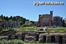 [P21] Domus Aurea vazuta din Colosseum si in stanga Templul Venerei si al Romei » foto by Muffin2009*
 - 
<span class="allrVoted glyphicon glyphicon-heart hidden" id="av325011"></span>
<a class="m-l-10 hidden" id="sv325011" onclick="voting_Foto_DelVot(,325011,3406)" role="button">șterge vot <span class="glyphicon glyphicon-remove"></span></a>
<a id="v9325011" class=" c-red"  onclick="voting_Foto_SetVot(325011)" role="button"><span class="glyphicon glyphicon-heart-empty"></span> <b>LIKE</b> = Votează poza</a> <img class="hidden"  id="f325011W9" src="/imagini/loader.gif" border="0" /><span class="AjErrMes hidden" id="e325011ErM"></span>