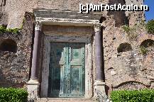 [P54] Templul lui Romulus » foto by Muffin2009*
 - 
<span class="allrVoted glyphicon glyphicon-heart hidden" id="av325047"></span>
<a class="m-l-10 hidden" id="sv325047" onclick="voting_Foto_DelVot(,325047,3406)" role="button">șterge vot <span class="glyphicon glyphicon-remove"></span></a>
<a id="v9325047" class=" c-red"  onclick="voting_Foto_SetVot(325047)" role="button"><span class="glyphicon glyphicon-heart-empty"></span> <b>LIKE</b> = Votează poza</a> <img class="hidden"  id="f325047W9" src="/imagini/loader.gif" border="0" /><span class="AjErrMes hidden" id="e325047ErM"></span>