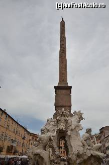 [P09] Piazza Navona- Obeliscul » foto by Muffin2009*
 - 
<span class="allrVoted glyphicon glyphicon-heart hidden" id="av325627"></span>
<a class="m-l-10 hidden" id="sv325627" onclick="voting_Foto_DelVot(,325627,3406)" role="button">șterge vot <span class="glyphicon glyphicon-remove"></span></a>
<a id="v9325627" class=" c-red"  onclick="voting_Foto_SetVot(325627)" role="button"><span class="glyphicon glyphicon-heart-empty"></span> <b>LIKE</b> = Votează poza</a> <img class="hidden"  id="f325627W9" src="/imagini/loader.gif" border="0" /><span class="AjErrMes hidden" id="e325627ErM"></span>