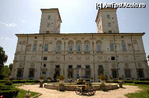 [P09] Cu o bicicleta din asta am facut turul parcului pentru o ora. Cost 10 euro » foto by Muffin2009*
 - 
<span class="allrVoted glyphicon glyphicon-heart hidden" id="av348795"></span>
<a class="m-l-10 hidden" id="sv348795" onclick="voting_Foto_DelVot(,348795,3406)" role="button">șterge vot <span class="glyphicon glyphicon-remove"></span></a>
<a id="v9348795" class=" c-red"  onclick="voting_Foto_SetVot(348795)" role="button"><span class="glyphicon glyphicon-heart-empty"></span> <b>LIKE</b> = Votează poza</a> <img class="hidden"  id="f348795W9" src="/imagini/loader.gif" border="0" /><span class="AjErrMes hidden" id="e348795ErM"></span>