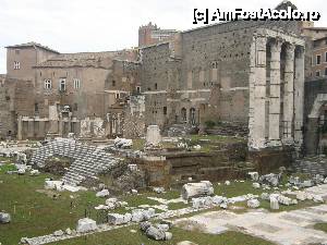 [P01] Scarile care duceau catre Templul lui Marte Ultore. Forumul lui Augustus.  » foto by vlado2
 - 
<span class="allrVoted glyphicon glyphicon-heart hidden" id="av481507"></span>
<a class="m-l-10 hidden" id="sv481507" onclick="voting_Foto_DelVot(,481507,3406)" role="button">șterge vot <span class="glyphicon glyphicon-remove"></span></a>
<a id="v9481507" class=" c-red"  onclick="voting_Foto_SetVot(481507)" role="button"><span class="glyphicon glyphicon-heart-empty"></span> <b>LIKE</b> = Votează poza</a> <img class="hidden"  id="f481507W9" src="/imagini/loader.gif" border="0" /><span class="AjErrMes hidden" id="e481507ErM"></span>