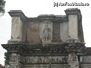 [P02] Friza si coloanele din Forumul lui Nerva » foto by vlado2
 - 
<span class="allrVoted glyphicon glyphicon-heart hidden" id="av481508"></span>
<a class="m-l-10 hidden" id="sv481508" onclick="voting_Foto_DelVot(,481508,3406)" role="button">șterge vot <span class="glyphicon glyphicon-remove"></span></a>
<a id="v9481508" class=" c-red"  onclick="voting_Foto_SetVot(481508)" role="button"><span class="glyphicon glyphicon-heart-empty"></span> <b>LIKE</b> = Votează poza</a> <img class="hidden"  id="f481508W9" src="/imagini/loader.gif" border="0" /><span class="AjErrMes hidden" id="e481508ErM"></span>