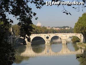 [P05] Raul Tibru si podurile din Roma » foto by vlado2
 - 
<span class="allrVoted glyphicon glyphicon-heart hidden" id="av488357"></span>
<a class="m-l-10 hidden" id="sv488357" onclick="voting_Foto_DelVot(,488357,3406)" role="button">șterge vot <span class="glyphicon glyphicon-remove"></span></a>
<a id="v9488357" class=" c-red"  onclick="voting_Foto_SetVot(488357)" role="button"><span class="glyphicon glyphicon-heart-empty"></span> <b>LIKE</b> = Votează poza</a> <img class="hidden"  id="f488357W9" src="/imagini/loader.gif" border="0" /><span class="AjErrMes hidden" id="e488357ErM"></span>