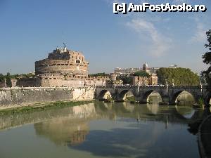 [P08] Castelul Sant’Angelo (Castelul Ingerilor) si podul sau » foto by vlado2
 - 
<span class="allrVoted glyphicon glyphicon-heart hidden" id="av488362"></span>
<a class="m-l-10 hidden" id="sv488362" onclick="voting_Foto_DelVot(,488362,3406)" role="button">șterge vot <span class="glyphicon glyphicon-remove"></span></a>
<a id="v9488362" class=" c-red"  onclick="voting_Foto_SetVot(488362)" role="button"><span class="glyphicon glyphicon-heart-empty"></span> <b>LIKE</b> = Votează poza</a> <img class="hidden"  id="f488362W9" src="/imagini/loader.gif" border="0" /><span class="AjErrMes hidden" id="e488362ErM"></span>