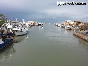 [P02] port fiumicino » foto by sabooky
 - 
<span class="allrVoted glyphicon glyphicon-heart hidden" id="av584153"></span>
<a class="m-l-10 hidden" id="sv584153" onclick="voting_Foto_DelVot(,584153,3406)" role="button">șterge vot <span class="glyphicon glyphicon-remove"></span></a>
<a id="v9584153" class=" c-red"  onclick="voting_Foto_SetVot(584153)" role="button"><span class="glyphicon glyphicon-heart-empty"></span> <b>LIKE</b> = Votează poza</a> <img class="hidden"  id="f584153W9" src="/imagini/loader.gif" border="0" /><span class="AjErrMes hidden" id="e584153ErM"></span>