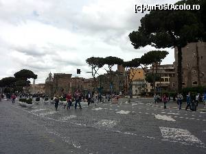 [P06] in apropiere de Forumul Roman » foto by sabooky
 - 
<span class="allrVoted glyphicon glyphicon-heart hidden" id="av584157"></span>
<a class="m-l-10 hidden" id="sv584157" onclick="voting_Foto_DelVot(,584157,3406)" role="button">șterge vot <span class="glyphicon glyphicon-remove"></span></a>
<a id="v9584157" class=" c-red"  onclick="voting_Foto_SetVot(584157)" role="button"><span class="glyphicon glyphicon-heart-empty"></span> <b>LIKE</b> = Votează poza</a> <img class="hidden"  id="f584157W9" src="/imagini/loader.gif" border="0" /><span class="AjErrMes hidden" id="e584157ErM"></span>