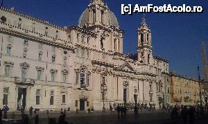 [P14] Basilica Sant'Agnese în Angone din Piaţa Navona. Roma, Italia.  » foto by traian.leuca †
 - 
<span class="allrVoted glyphicon glyphicon-heart hidden" id="av411095"></span>
<a class="m-l-10 hidden" id="sv411095" onclick="voting_Foto_DelVot(,411095,3406)" role="button">șterge vot <span class="glyphicon glyphicon-remove"></span></a>
<a id="v9411095" class=" c-red"  onclick="voting_Foto_SetVot(411095)" role="button"><span class="glyphicon glyphicon-heart-empty"></span> <b>LIKE</b> = Votează poza</a> <img class="hidden"  id="f411095W9" src="/imagini/loader.gif" border="0" /><span class="AjErrMes hidden" id="e411095ErM"></span>