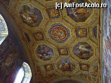 [P36] Muzeul Vaticanului » foto by crima
 - 
<span class="allrVoted glyphicon glyphicon-heart hidden" id="av195652"></span>
<a class="m-l-10 hidden" id="sv195652" onclick="voting_Foto_DelVot(,195652,3406)" role="button">șterge vot <span class="glyphicon glyphicon-remove"></span></a>
<a id="v9195652" class=" c-red"  onclick="voting_Foto_SetVot(195652)" role="button"><span class="glyphicon glyphicon-heart-empty"></span> <b>LIKE</b> = Votează poza</a> <img class="hidden"  id="f195652W9" src="/imagini/loader.gif" border="0" /><span class="AjErrMes hidden" id="e195652ErM"></span>