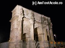 [P09] Italia - Roma - Arcul lui Constantin - sus se vad statuile dacilor » foto by Diaura*
 - 
<span class="allrVoted glyphicon glyphicon-heart hidden" id="av310396"></span>
<a class="m-l-10 hidden" id="sv310396" onclick="voting_Foto_DelVot(,310396,3406)" role="button">șterge vot <span class="glyphicon glyphicon-remove"></span></a>
<a id="v9310396" class=" c-red"  onclick="voting_Foto_SetVot(310396)" role="button"><span class="glyphicon glyphicon-heart-empty"></span> <b>LIKE</b> = Votează poza</a> <img class="hidden"  id="f310396W9" src="/imagini/loader.gif" border="0" /><span class="AjErrMes hidden" id="e310396ErM"></span>