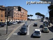 [P02] Roma - Via dei  Fori Imperiali, care duce in imagine, spre Circul Maximus » foto by Diaura*
 - 
<span class="allrVoted glyphicon glyphicon-heart hidden" id="av311008"></span>
<a class="m-l-10 hidden" id="sv311008" onclick="voting_Foto_DelVot(,311008,3406)" role="button">șterge vot <span class="glyphicon glyphicon-remove"></span></a>
<a id="v9311008" class=" c-red"  onclick="voting_Foto_SetVot(311008)" role="button"><span class="glyphicon glyphicon-heart-empty"></span> <b>LIKE</b> = Votează poza</a> <img class="hidden"  id="f311008W9" src="/imagini/loader.gif" border="0" /><span class="AjErrMes hidden" id="e311008ErM"></span>