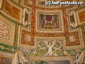 [P22] Din Vatican » foto by MaraPara
 - 
<span class="allrVoted glyphicon glyphicon-heart hidden" id="av504045"></span>
<a class="m-l-10 hidden" id="sv504045" onclick="voting_Foto_DelVot(,504045,3406)" role="button">șterge vot <span class="glyphicon glyphicon-remove"></span></a>
<a id="v9504045" class=" c-red"  onclick="voting_Foto_SetVot(504045)" role="button"><span class="glyphicon glyphicon-heart-empty"></span> <b>LIKE</b> = Votează poza</a> <img class="hidden"  id="f504045W9" src="/imagini/loader.gif" border="0" /><span class="AjErrMes hidden" id="e504045ErM"></span>