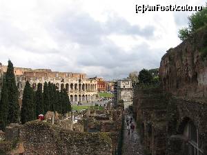 [P06] Prin Forumul Roman » foto by MaraPara
 - 
<span class="allrVoted glyphicon glyphicon-heart hidden" id="av504007"></span>
<a class="m-l-10 hidden" id="sv504007" onclick="voting_Foto_DelVot(,504007,3406)" role="button">șterge vot <span class="glyphicon glyphicon-remove"></span></a>
<a id="v9504007" class=" c-red"  onclick="voting_Foto_SetVot(504007)" role="button"><span class="glyphicon glyphicon-heart-empty"></span> <b>LIKE</b> = Votează poza</a> <img class="hidden"  id="f504007W9" src="/imagini/loader.gif" border="0" /><span class="AjErrMes hidden" id="e504007ErM"></span>