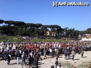 [P01] o mare de costume colorate » foto by buterfly*
 - 
<span class="allrVoted glyphicon glyphicon-heart hidden" id="av505836"></span>
<a class="m-l-10 hidden" id="sv505836" onclick="voting_Foto_DelVot(,505836,3406)" role="button">șterge vot <span class="glyphicon glyphicon-remove"></span></a>
<a id="v9505836" class=" c-red"  onclick="voting_Foto_SetVot(505836)" role="button"><span class="glyphicon glyphicon-heart-empty"></span> <b>LIKE</b> = Votează poza</a> <img class="hidden"  id="f505836W9" src="/imagini/loader.gif" border="0" /><span class="AjErrMes hidden" id="e505836ErM"></span>