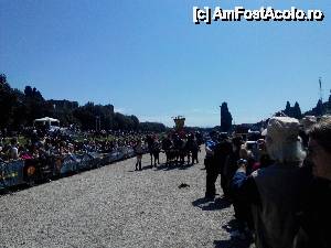 [P15] carul cu 4 cai » foto by buterfly*
 - 
<span class="allrVoted glyphicon glyphicon-heart hidden" id="av505850"></span>
<a class="m-l-10 hidden" id="sv505850" onclick="voting_Foto_DelVot(,505850,3406)" role="button">șterge vot <span class="glyphicon glyphicon-remove"></span></a>
<a id="v9505850" class=" c-red"  onclick="voting_Foto_SetVot(505850)" role="button"><span class="glyphicon glyphicon-heart-empty"></span> <b>LIKE</b> = Votează poza</a> <img class="hidden"  id="f505850W9" src="/imagini/loader.gif" border="0" /><span class="AjErrMes hidden" id="e505850ErM"></span>