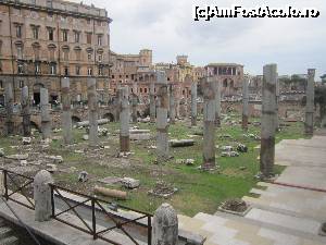 [P16] Forumul Roman » foto by bica adriana
 - 
<span class="allrVoted glyphicon glyphicon-heart hidden" id="av698082"></span>
<a class="m-l-10 hidden" id="sv698082" onclick="voting_Foto_DelVot(,698082,3406)" role="button">șterge vot <span class="glyphicon glyphicon-remove"></span></a>
<a id="v9698082" class=" c-red"  onclick="voting_Foto_SetVot(698082)" role="button"><span class="glyphicon glyphicon-heart-empty"></span> <b>LIKE</b> = Votează poza</a> <img class="hidden"  id="f698082W9" src="/imagini/loader.gif" border="0" /><span class="AjErrMes hidden" id="e698082ErM"></span>