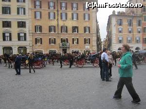[P42] Trasuri in Piazza di Spagna » foto by bica adriana
 - 
<span class="allrVoted glyphicon glyphicon-heart hidden" id="av698108"></span>
<a class="m-l-10 hidden" id="sv698108" onclick="voting_Foto_DelVot(,698108,3406)" role="button">șterge vot <span class="glyphicon glyphicon-remove"></span></a>
<a id="v9698108" class=" c-red"  onclick="voting_Foto_SetVot(698108)" role="button"><span class="glyphicon glyphicon-heart-empty"></span> <b>LIKE</b> = Votează poza</a> <img class="hidden"  id="f698108W9" src="/imagini/loader.gif" border="0" /><span class="AjErrMes hidden" id="e698108ErM"></span>