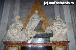 [P20] Sculpturi din Biserica Santa Maria Maggiore » foto by cdiana
 - 
<span class="allrVoted glyphicon glyphicon-heart hidden" id="av434338"></span>
<a class="m-l-10 hidden" id="sv434338" onclick="voting_Foto_DelVot(,434338,3406)" role="button">șterge vot <span class="glyphicon glyphicon-remove"></span></a>
<a id="v9434338" class=" c-red"  onclick="voting_Foto_SetVot(434338)" role="button"><span class="glyphicon glyphicon-heart-empty"></span> <b>LIKE</b> = Votează poza</a> <img class="hidden"  id="f434338W9" src="/imagini/loader.gif" border="0" /><span class="AjErrMes hidden" id="e434338ErM"></span>
