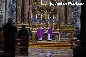 [P22] Slujba in Biserica Santa Maria Maggiore » foto by cdiana
 - 
<span class="allrVoted glyphicon glyphicon-heart hidden" id="av434340"></span>
<a class="m-l-10 hidden" id="sv434340" onclick="voting_Foto_DelVot(,434340,3406)" role="button">șterge vot <span class="glyphicon glyphicon-remove"></span></a>
<a id="v9434340" class=" c-red"  onclick="voting_Foto_SetVot(434340)" role="button"><span class="glyphicon glyphicon-heart-empty"></span> <b>LIKE</b> = Votează poza</a> <img class="hidden"  id="f434340W9" src="/imagini/loader.gif" border="0" /><span class="AjErrMes hidden" id="e434340ErM"></span>