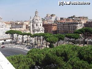 [P15] Columna lui Traian!  » foto by balasa violeta
 - 
<span class="allrVoted glyphicon glyphicon-heart hidden" id="av694684"></span>
<a class="m-l-10 hidden" id="sv694684" onclick="voting_Foto_DelVot(,694684,3406)" role="button">șterge vot <span class="glyphicon glyphicon-remove"></span></a>
<a id="v9694684" class=" c-red"  onclick="voting_Foto_SetVot(694684)" role="button"><span class="glyphicon glyphicon-heart-empty"></span> <b>LIKE</b> = Votează poza</a> <img class="hidden"  id="f694684W9" src="/imagini/loader.gif" border="0" /><span class="AjErrMes hidden" id="e694684ErM"></span>